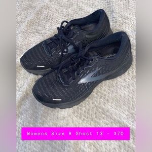 Womens Size 9 Brooks Ghost 13
